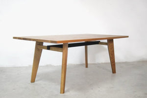 02  Table